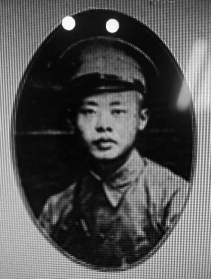 周棟樑